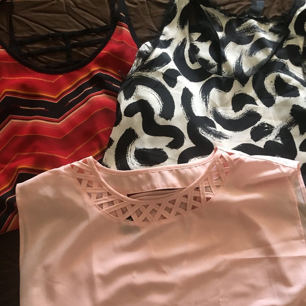 3 Flowy Shirs - Size Med